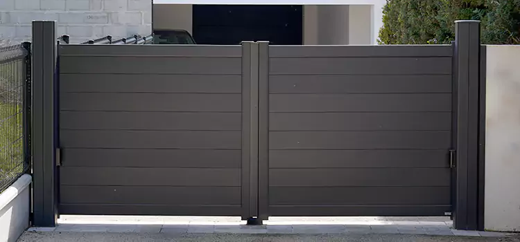 Common Residential Gate Issues We Resolve in Burnsville, MN